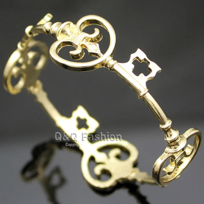 Vintage Victorian Skeleton Key Bracelet Women Man Fashion Lucky Cuff Bangle Anime HipHop Punk Charm Jewelry Creative Accessories