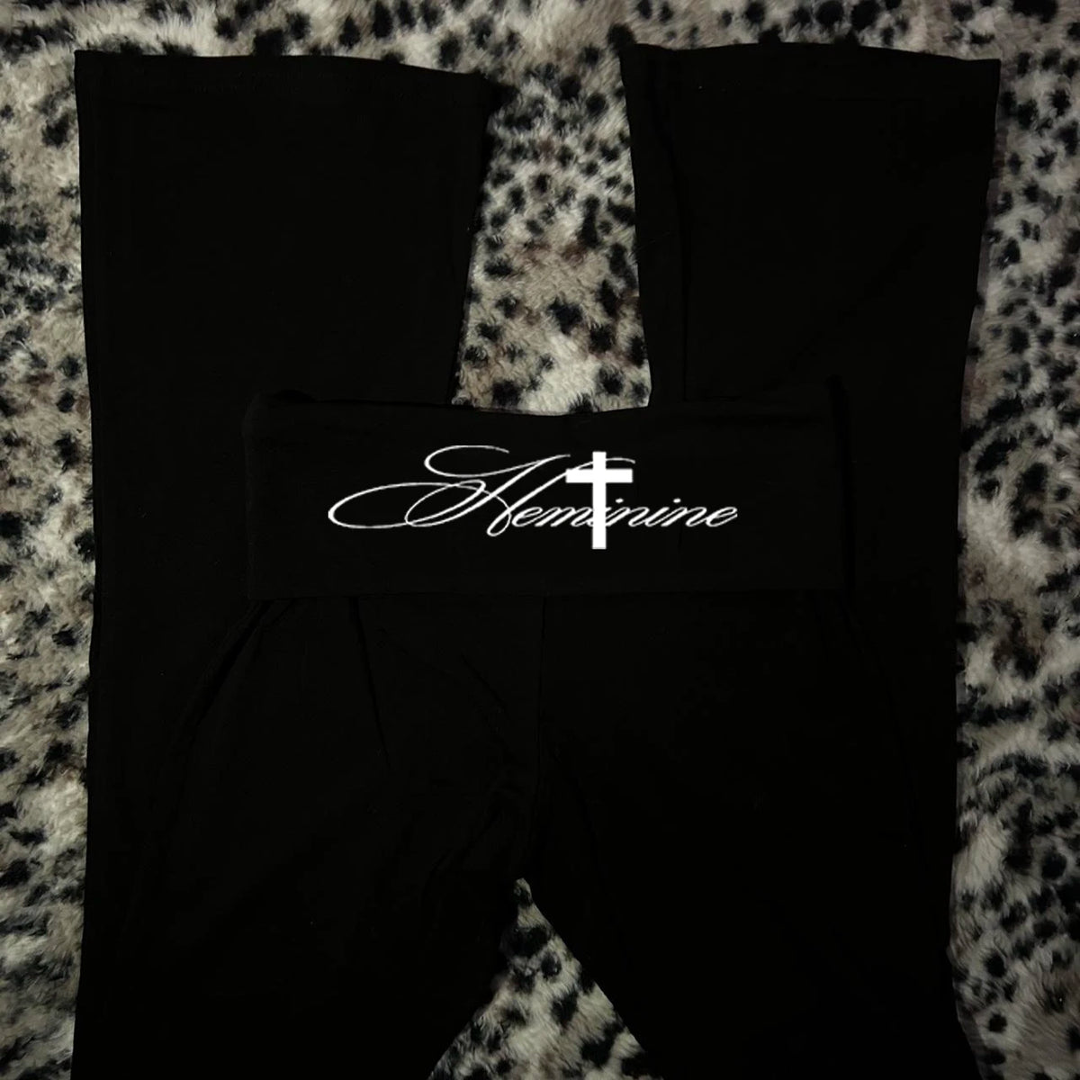 Punk style emo girl Y2K street fashion casual wide leg pants with letter print slim fit hip-hop street retro Emo girl gothic