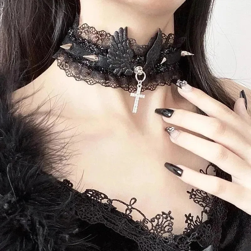 Fashion Solid Color Women Girls Necklace Wide Lace Rivets Lolita Lace Choker Y2K Angel Wings Cool Leather Necklace Daily Wear
