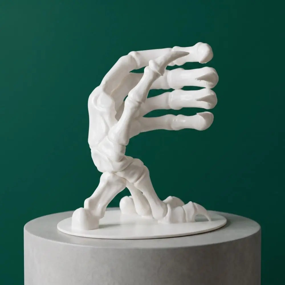 Home Decor 3D Printed Skeleton Hand Statue Ornaments Gothic Style Halloween Decorations Skull Claw Desktop Decoration Office