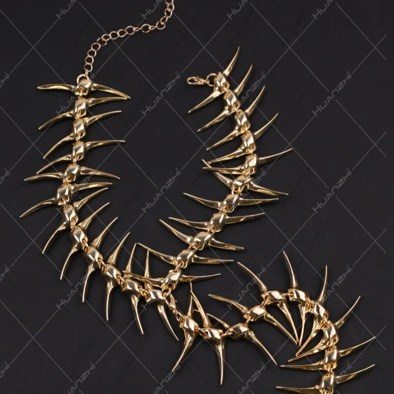 Unique Design Punk Style Spine Bone Back Chain Necklace Women Exaggerated Personality Retro Hip Hop Body Chain Jewelry Gift