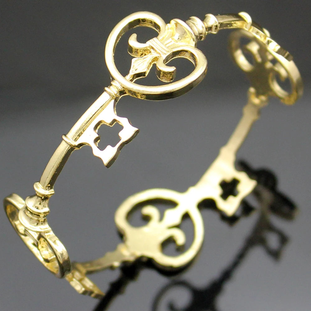 Vintage Victorian Skeleton Key Bracelet Women Man Fashion Lucky Cuff Bangle Anime HipHop Punk Charm Jewelry Creative Accessories